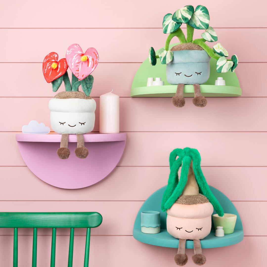 Greenhouse by Russ 12" Pothos Plant Plush | Jazwares